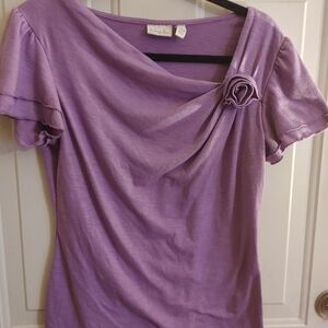Kim Rogers flutter sleeve petite M blouse  Purple/Lilac Gathered Rose Design